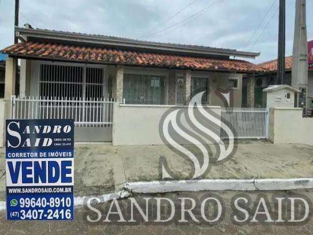 Casa para Venda em Balneário Barra do Sul, Centro, 3 dormitórios, 4 banheiros, 3 vagas