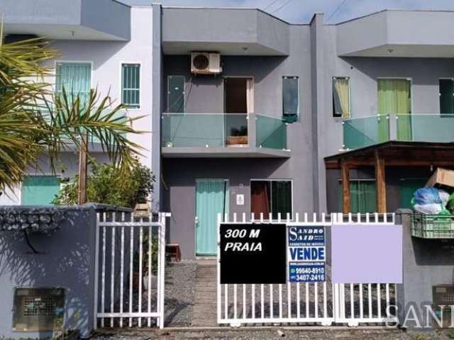 Casa para Venda em Balneário Barra do Sul, Salinas, 2 dormitórios, 2 banheiros, 1 vaga