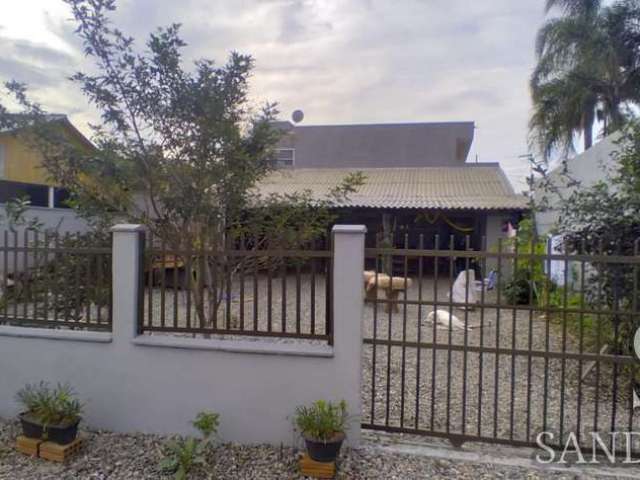 Casa para Venda em Balneário Barra do Sul, Costeira, 2 dormitórios, 2 banheiros, 1 vaga