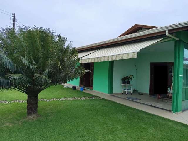 Casa para Venda em Balneário Barra do Sul, Centro, 6 dormitórios, 5 banheiros, 1 vaga