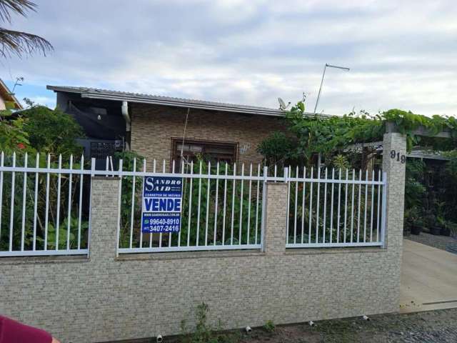 Casa para Venda em Balneário Barra do Sul, Costeira, 4 dormitórios, 1 suíte, 2 banheiros, 1 vaga