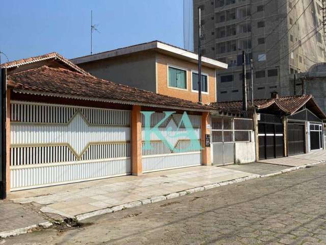 Casa com 4 dormitórios à venda, 145 m² por R$ 865.000 - Vila Guilhermina - Praia Grande/SP