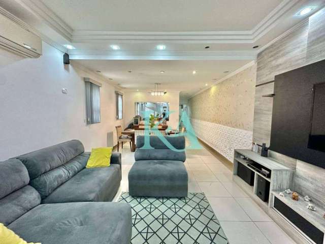 Sobrado com 3 dormitórios à venda, 137 m² por R$ 1.040.000 - Boqueirão - Praia Grande/SP