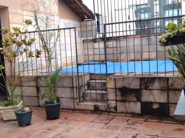 Casa com 4 quartos à venda na Rua Japão, 440, Alto Barroca, Belo Horizonte por R$ 1.100.000