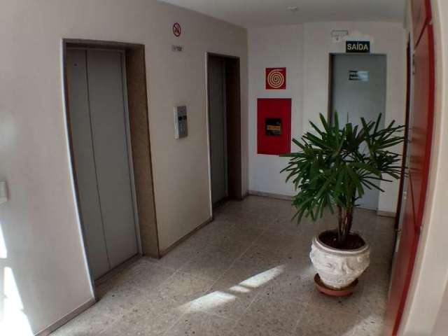 Sala comercial com 1 sala à venda na Rua dos Timbiras, 3642, Barro Preto, Belo Horizonte por R$ 210.000