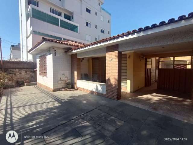 Casa com 5 quartos à venda na Rua Safira, 145, Prado, Belo Horizonte por R$ 1.300.000