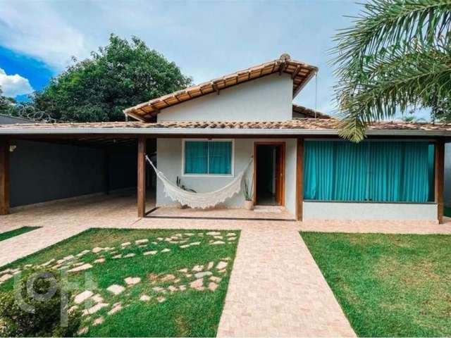 Casa com 3 quartos à venda na Conde Dolabela Portela, 4467, Novo Santos Dumont, Lagoa Santa por R$ 790.000