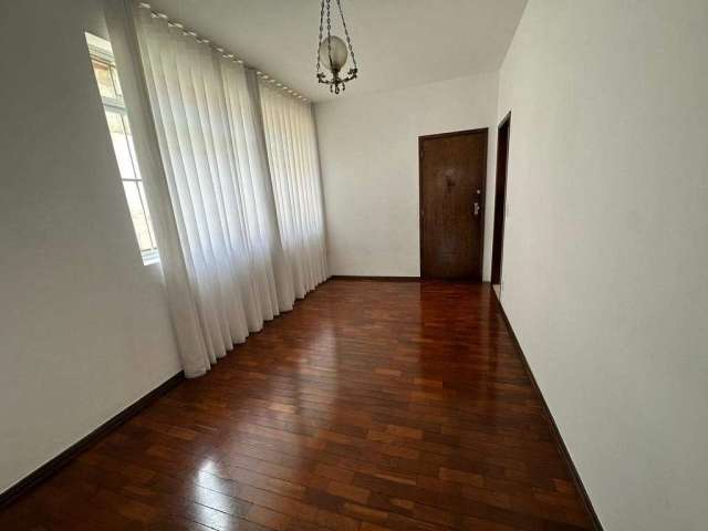 Apartamento 3 qtos, suíte, excelente localização no prado