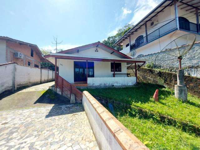 CASA no JOÃO COSTA com 3 quartos para VENDA, 150 m²