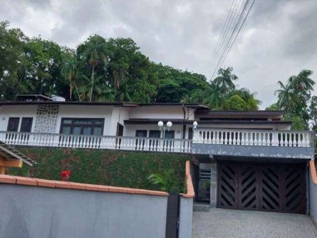 CASA no ANITA GARIBALDI com 3 quartos para VENDA, 250 m²