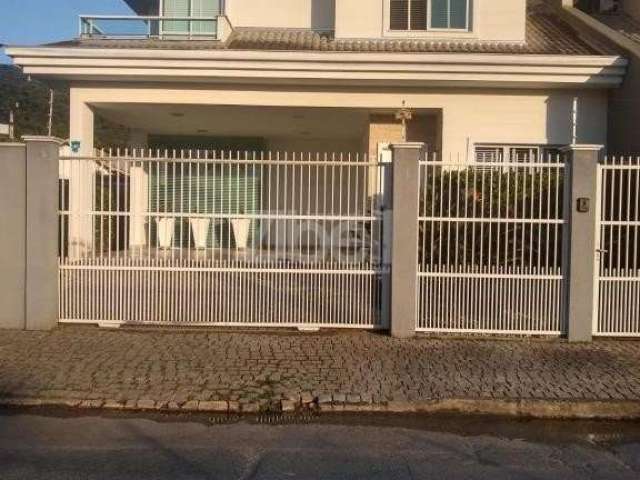 SOBRADO no SAGUAÇÚ com 3 quartos para VENDA, 170 m²