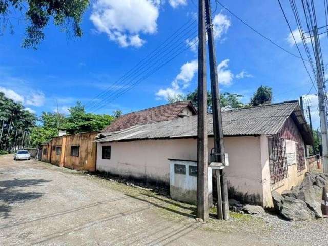 CASA DE MADEIRA no DISTRITO INDUSTRIAL com 0 quartos para VENDA, 1260 m²