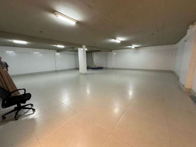 Sala comercial com 178m² no leblon