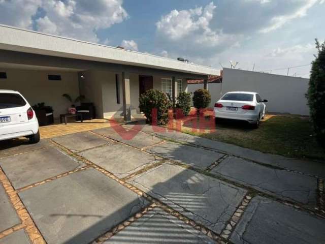 Excelente Casa Zona Sul de Bauru para uso Residencial ou Comercial - Terreno de 518 m² - Bauru/SP