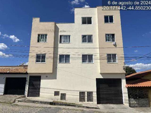 Oportunidade Única em DIVINOPOLIS - MG | Tipo: Apartamento | Negociação: Leilão  | Situação: Imóvel