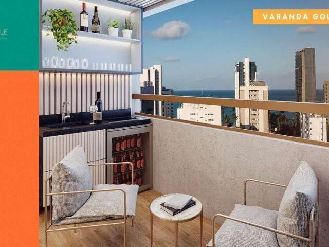 Apartamento com 02 quartos /1 suite varanda Goumert em Candeias