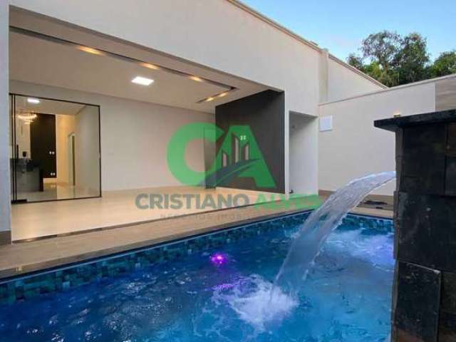 casa a venda  03 quartos com piscina localização privilegiada do setor, a 3km do Buriti shopping. E Fácil acesso a principal via, BR153! Essa casa tem um projeto