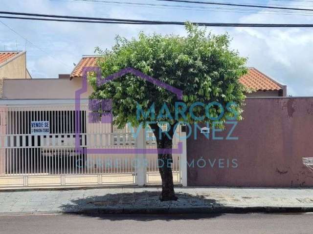 Casa com 4 quartos à venda no Palmital, Marília , 200 m2 por R$ 420.000