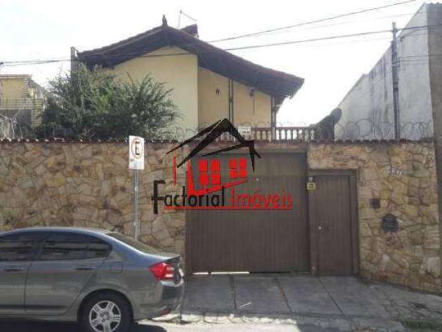 Casa com 4 dormitórios à venda, 269 m² por R$ 1.200.00