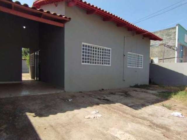 Casa à Venda 2 quartos no Parque Ibirapuera em Aparecida de Goiânia / GO.