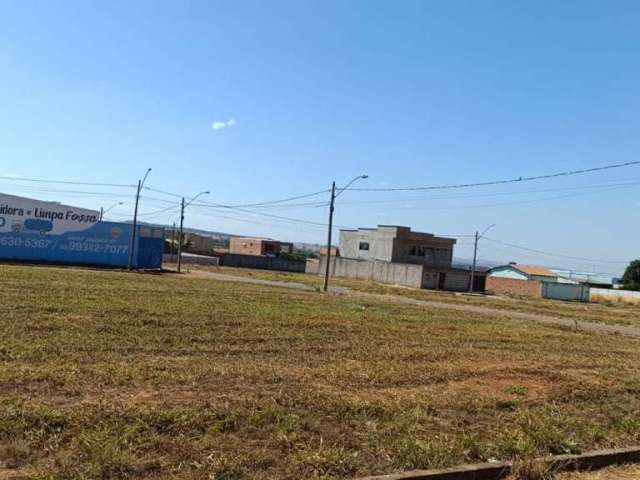 Lote Comercial à venda no Residencial Limoeiro em Goianira / GO.