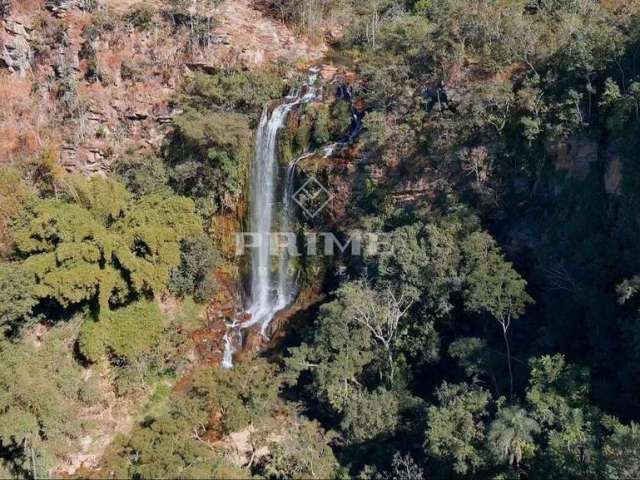 Fazenda à venda com cachoeira em Caldas Novas / GO - Goiás - Goiânia - Centro Oeste