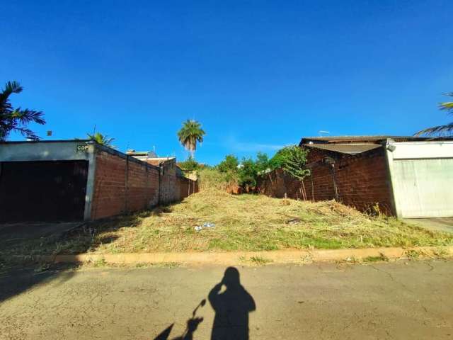 Lote à Venda no Residencial Belo Horizonte em Goiânia / GO.