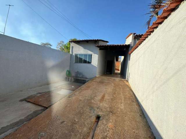 Casa à Venda 2 quartos sendo 1 suíte no Setor Terra Prometida em Aparecida de Goiânia / Go.