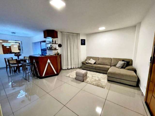 Apartamento à Venda 4 quartos, sendo 2 suítes no Edifício Art 3 no Setor Aeroporto em Goiânia / GO.