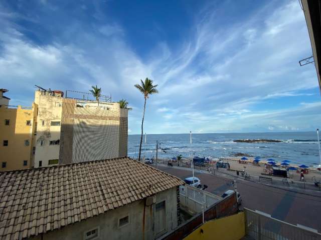 Apartamento Mobiliado com Vista para o Mar em Amaralina – Conforto e Segurança!