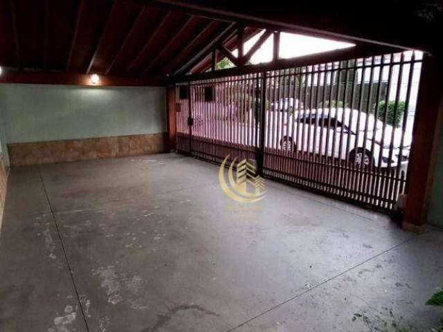 Casa com 3 dormitórios à venda, 182 m² por R$ 480.000,00 - Vila São Geraldo - Taubaté/SP