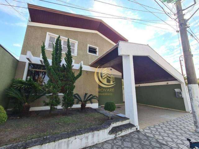 Sobrado com 3 dormitórios à venda, 265 m² por R$ 1.200.000,00 - Vila Jaboticabeira - Taubaté/SP