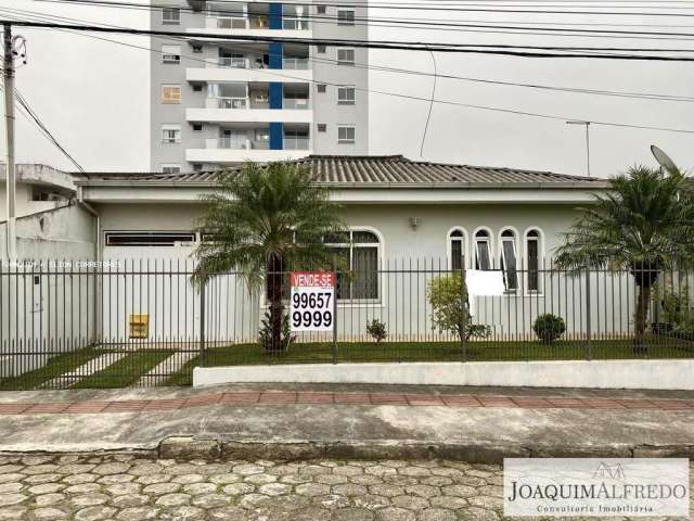 Casa para Venda em São José, Barreiros, 3 dormitórios, 1 suíte, 4 banheiros, 2 vagas