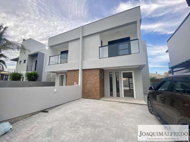 Casa para Venda em Florianópolis, Carianos, 3 dormitórios, 1 suíte, 3 banheiros, 2 vagas