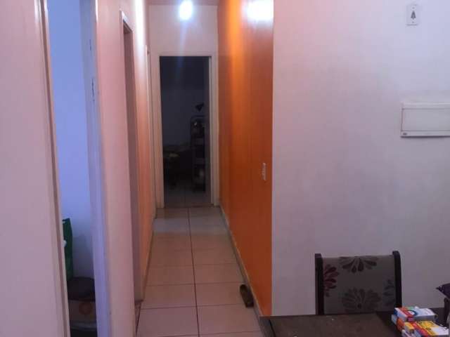 Apartamento com varanda a venda/permuta no Jardim Vila Formosa