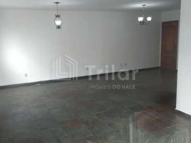 Vendo triplex vila ema