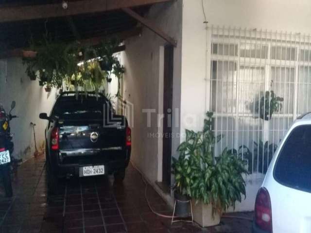 Casa para venda e locação no Jardim Renata  otima localização- SJC