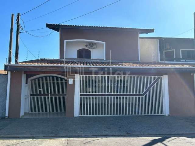 Casa com 3 quartos à venda no Bosque dos Eucaliptos, São José dos Campos , 220 m2 por R$ 1.020.000