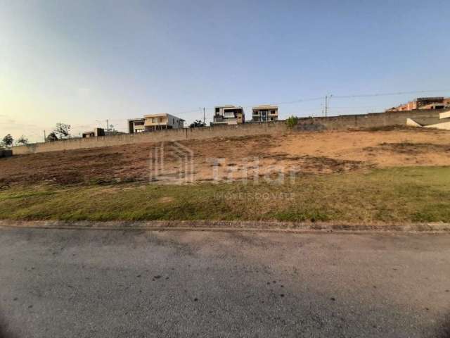 Terreno à venda no Condomínio Residencial Colinas do Paratehy, São José dos Campos  por R$ 890.000