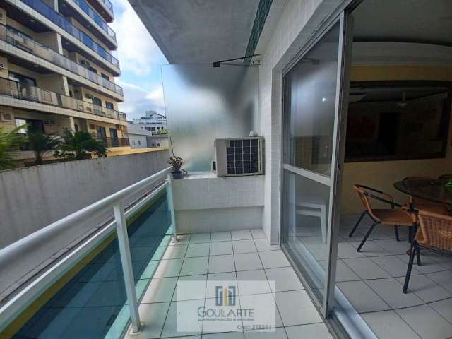 Apartamento padrão com sacada, 3 dormitórios sendo 1 suíte, lado praia Enseada-Guarujá/SP.