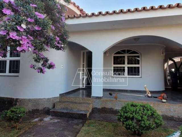 Casa com 3 dormitórios para alugar, 242 m² por R$ 5.760,17/mês - Vila Avaí - Indaiatuba/SP