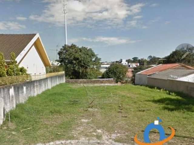 terreno no Bairro Uberaba na Rua Alcides Mauro, 109 - Próximo a Av Das Torres - A uma quadra acima da Souza Cruz. Medindo 17,43 Metros de frente x 42,