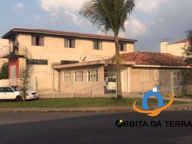 Imóvel no Sítio Cercado contendo c/ casa e ponto comercial