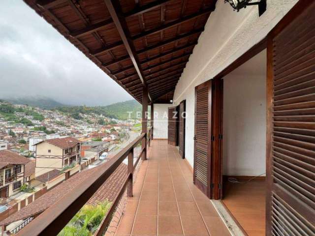 Casa à venda, 2 quartos, 1 suíte, 2 vagas, Tijuca - Teresópolis/RJ