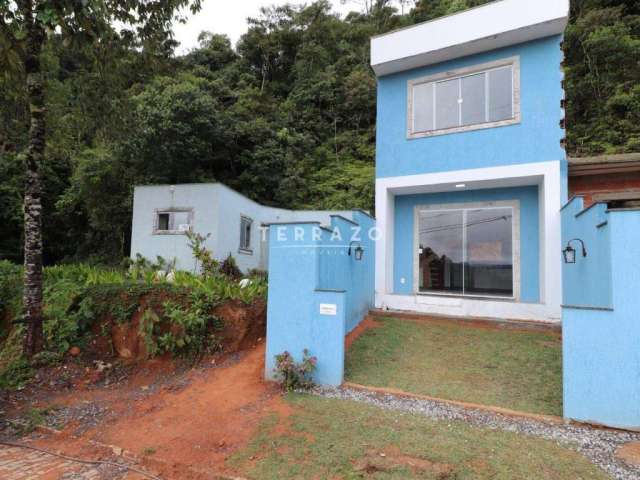 Casa à venda, 2 quartos, 2 suítes, 2 vagas, Comary - Teresópolis/RJ