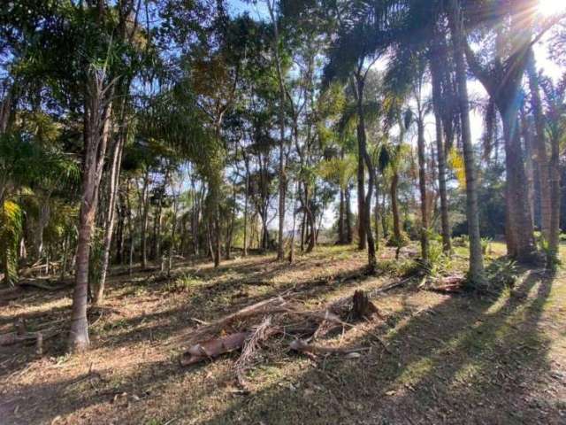 Terreno de 3.000m² em condomínio no bairro Portão em Atibaia-SP