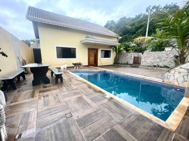 Casa com piscina  em Terra Preta - Mairiporã!