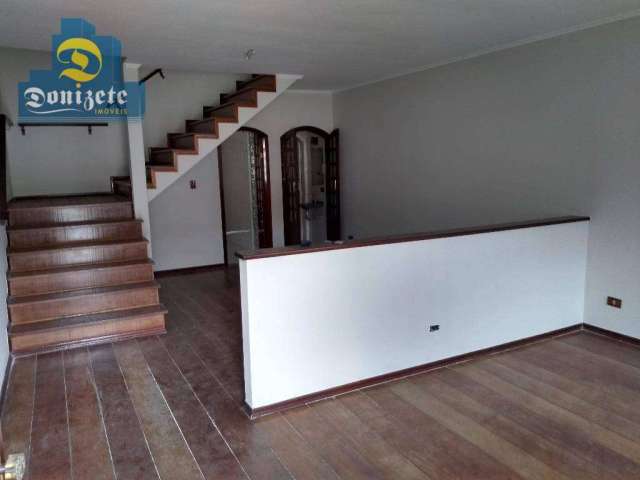 Sobrado com 3 dormitórios, 237 m² - venda por R$ 899.999,90 ou aluguel por R$ 4.597,00/mês - Parque Jaçatuba - Santo André/SP