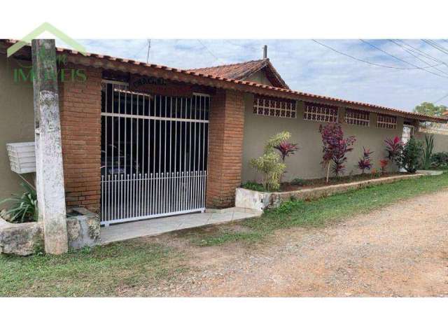 Chácara com 3 dormitórios à venda, 1000 m² por R$ 1.000.000,00 - Cachoeira - Santa Isabel/SP