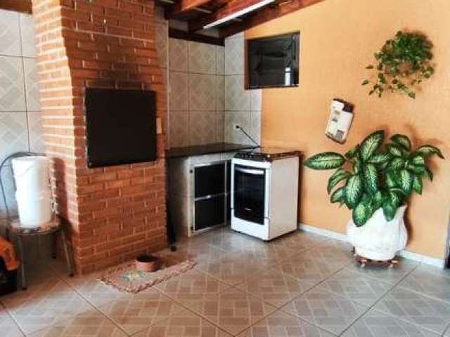 Casa com 3 quartos à venda na Rua Expedicionários, 475, Jardim das Rosas, Álvares Machado, 141 m2 por R$ 280.000